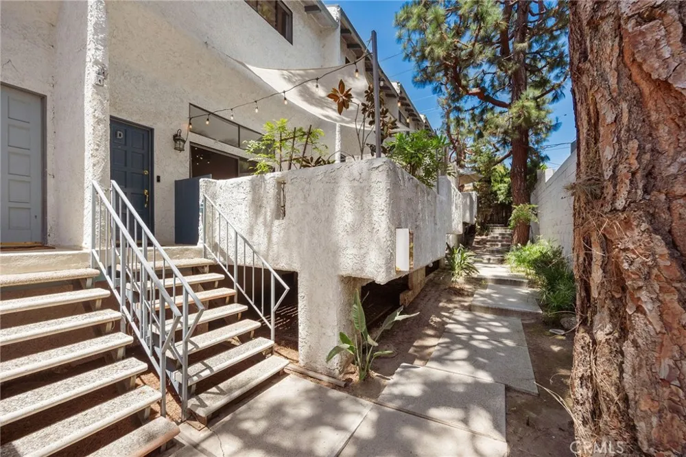 1908 Grant Avenue #D Redondo Beach, CA 90278