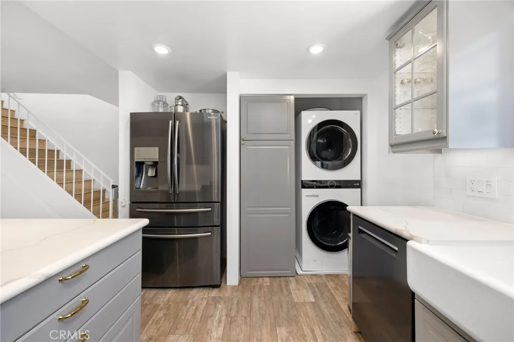 1908 Grant Avenue #D Redondo Beach, CA 90278