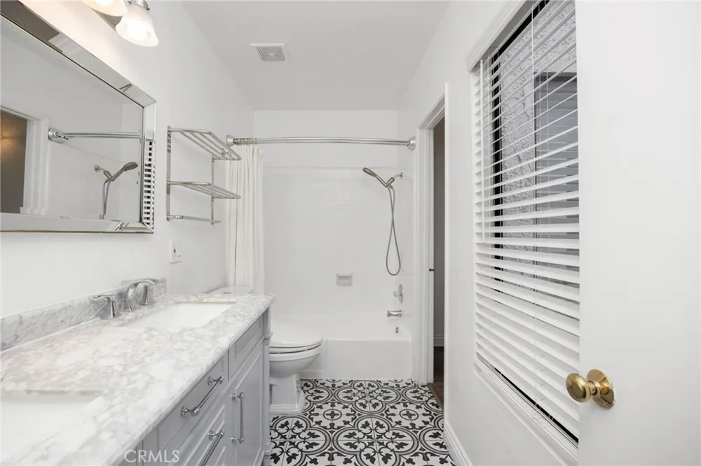 1908 Grant Avenue #D Redondo Beach, CA 90278