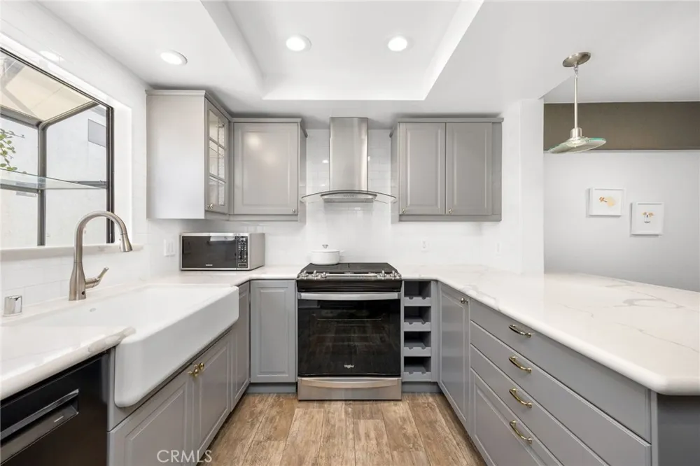 1908 Grant Avenue #D Redondo Beach, CA 90278