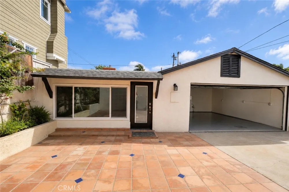 1026 Avenue A Redondo Beach, CA 90277