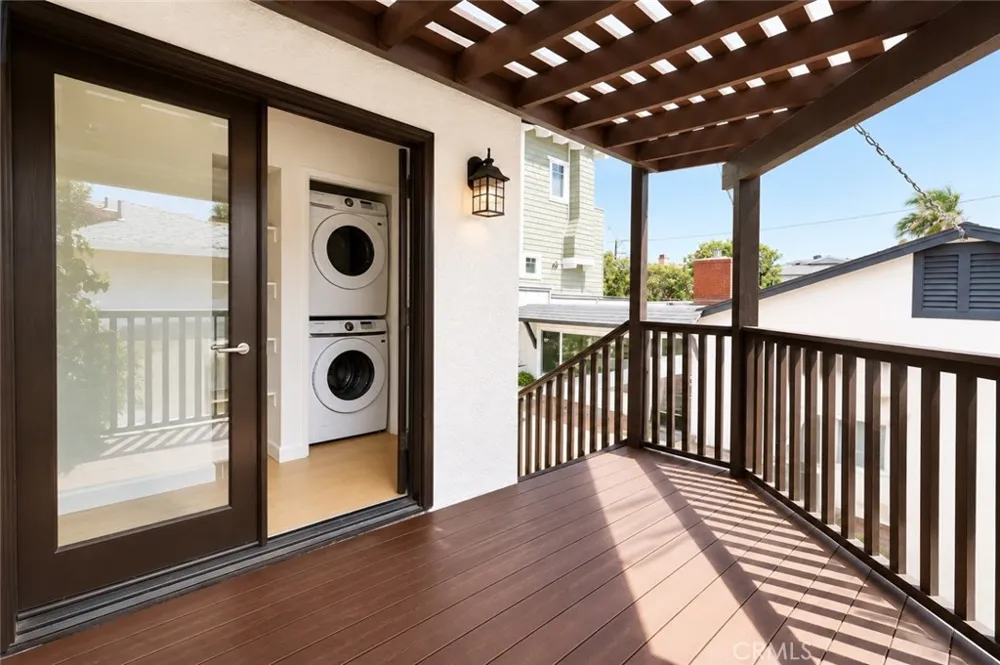 1026 Avenue A Redondo Beach, CA 90277