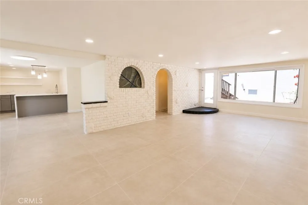 1026 Avenue A Redondo Beach, CA 90277