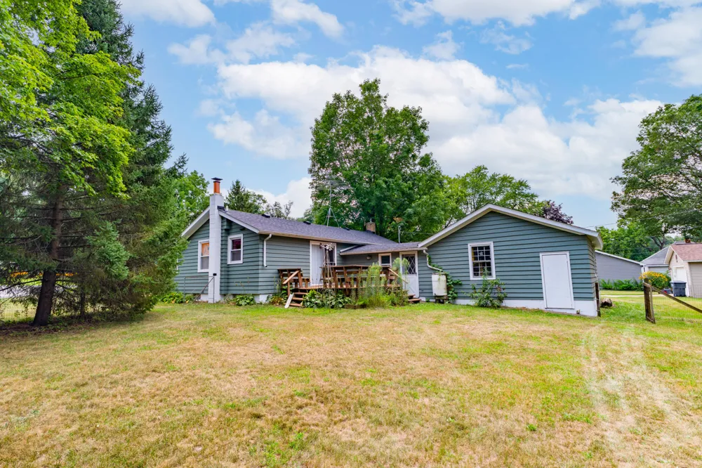 24076 2nd Avenue Mattawan, MI 49071