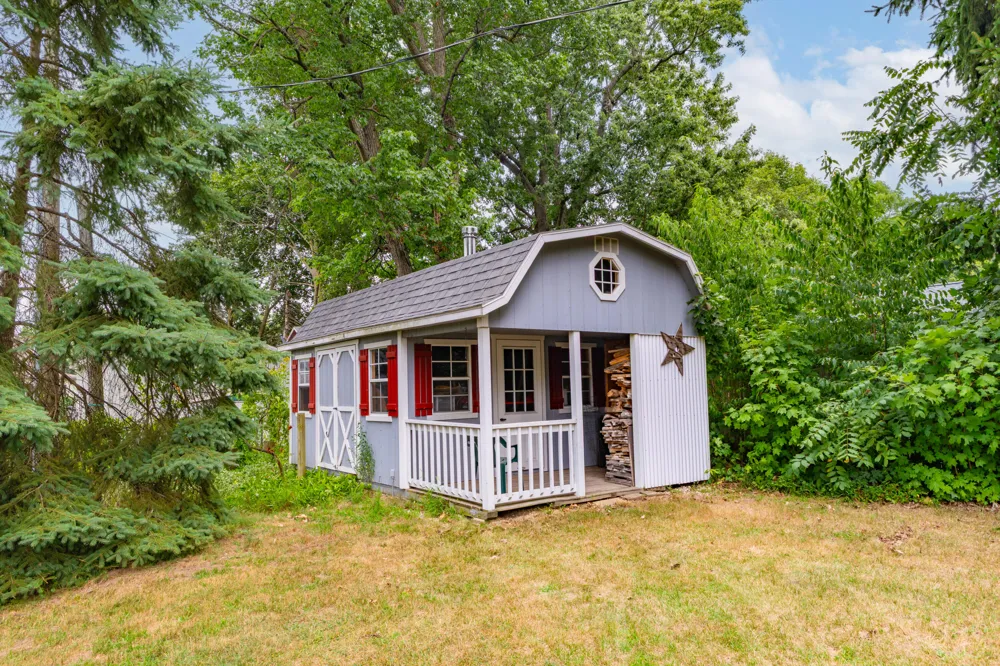 24076 2nd Avenue Mattawan, MI 49071