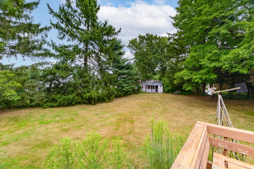 24076 2nd Avenue Mattawan, MI 49071