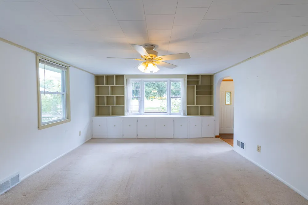 24076 2nd Avenue Mattawan, MI 49071