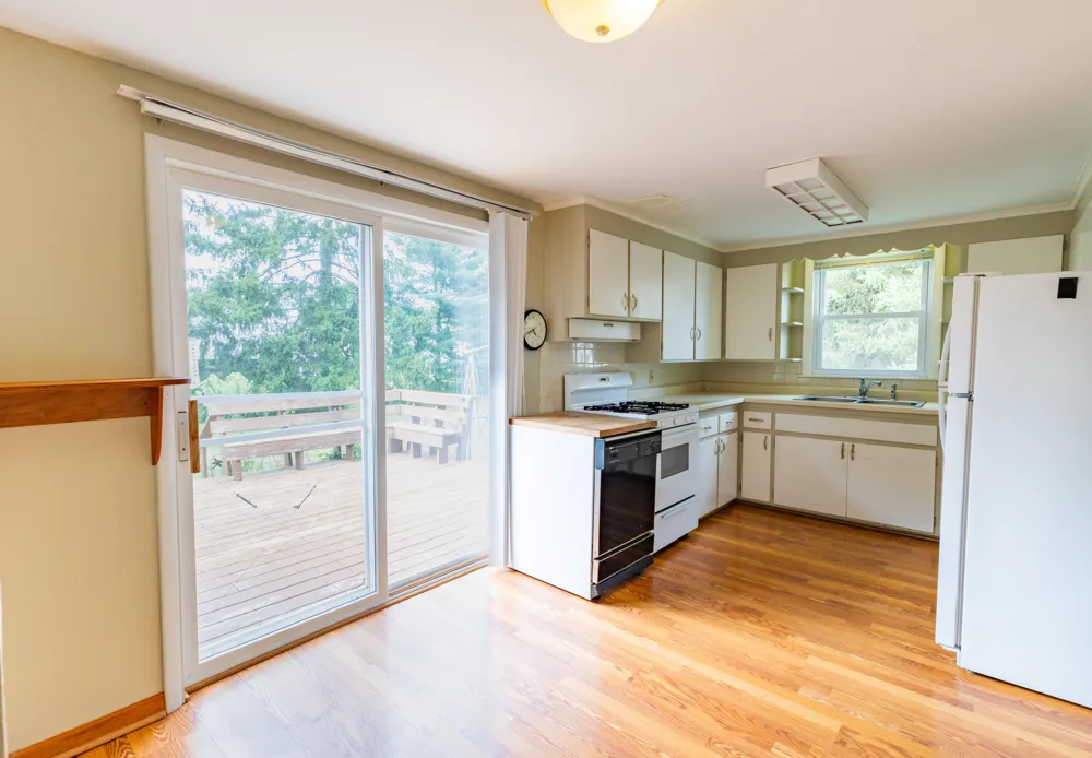 24076 2nd Avenue Mattawan, MI 49071