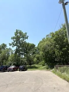 2720 Portage Street Kalamazoo, MI 49001