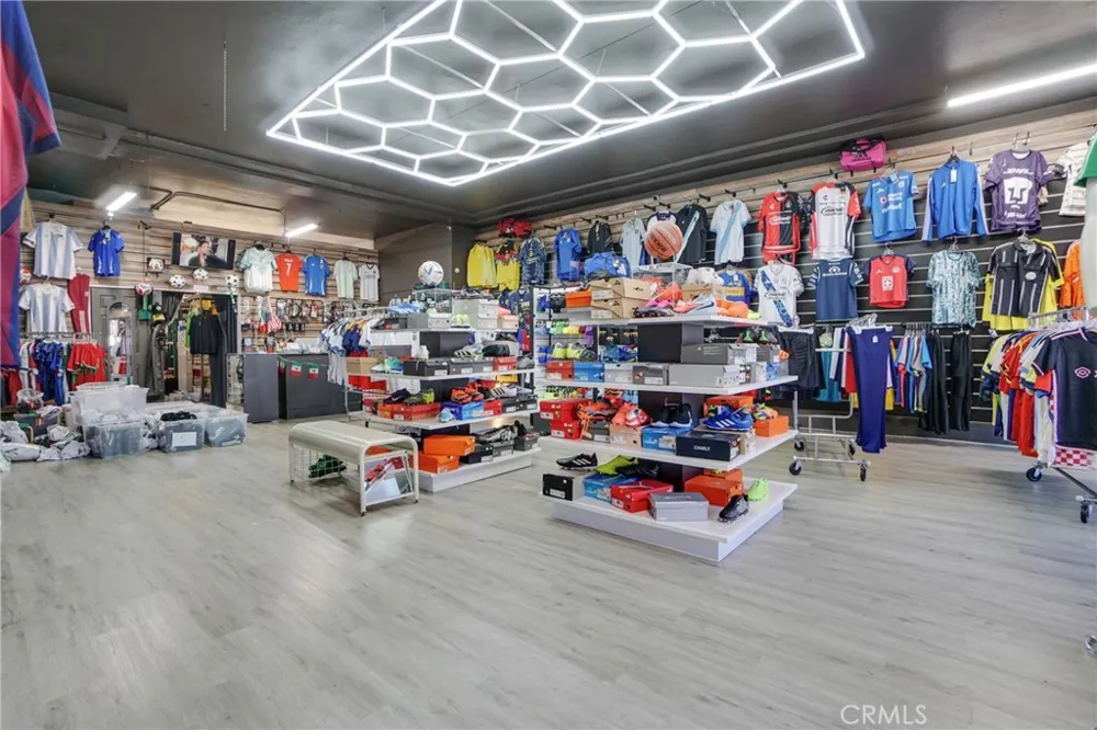 11850 Hawthorne Blvd Hawthorne, CA 90250
