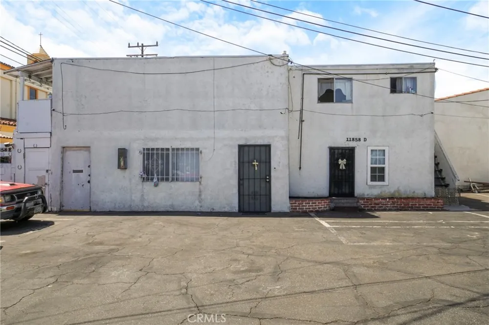 11850 Hawthorne Blvd Hawthorne, CA 90250