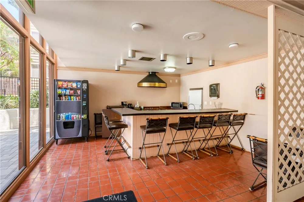 6000 Canterbury Drive #D113 Culver City, CA 90230
