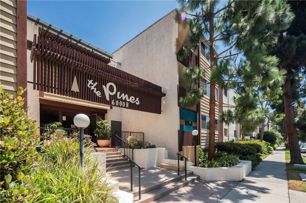 6000 Canterbury Drive #D113 Culver City, CA 90230