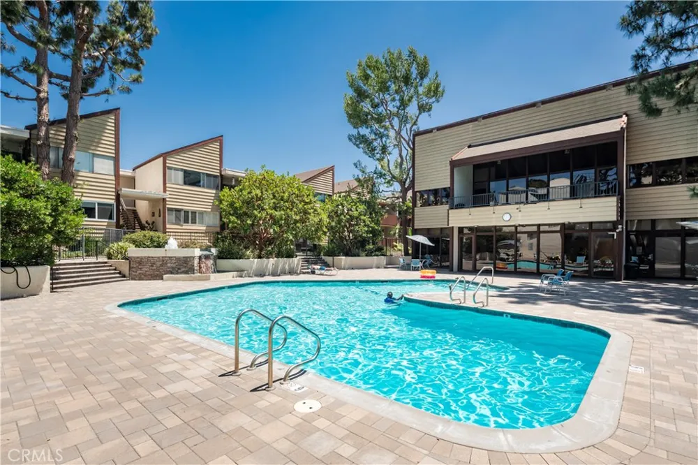 6000 Canterbury Drive #D113 Culver City, CA 90230