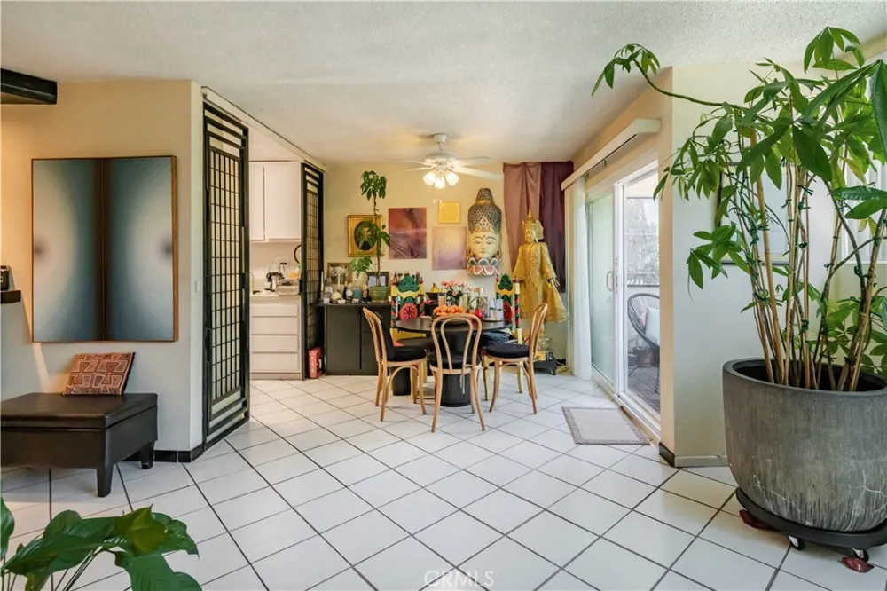 6000 Canterbury Drive #D113 Culver City, CA 90230