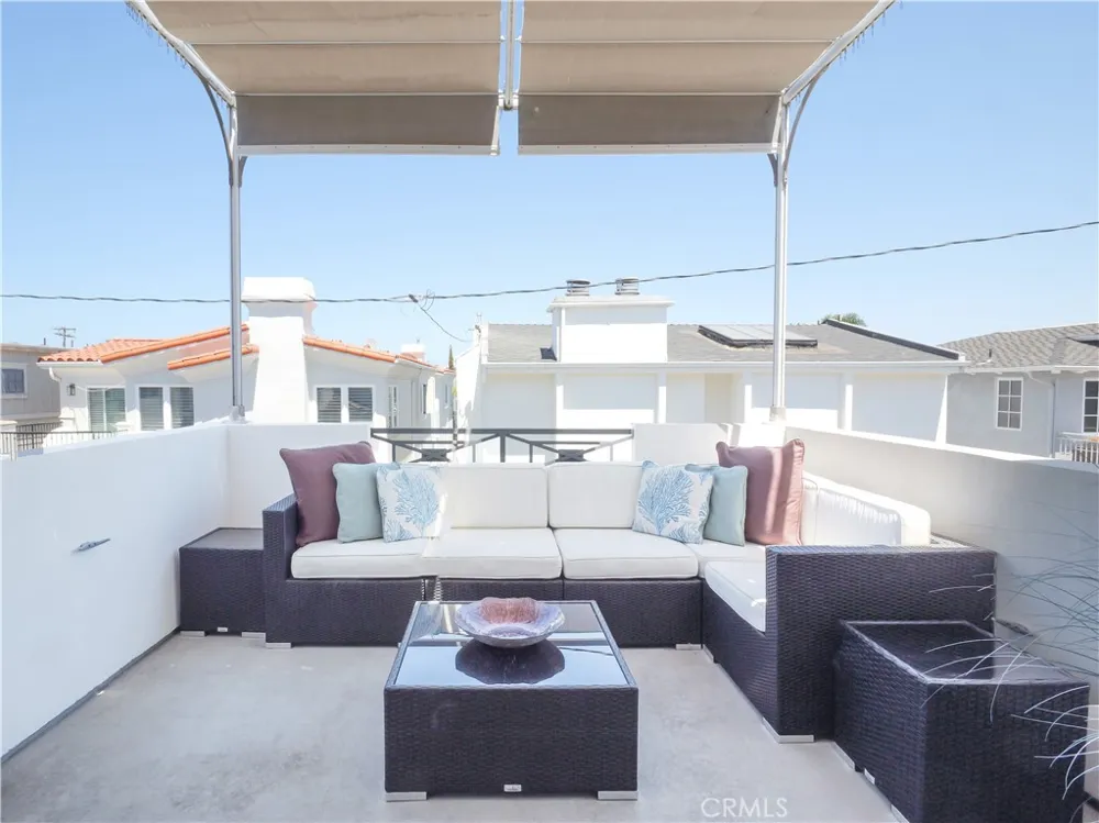 440 Marine Place Manhattan Beach, CA 90266