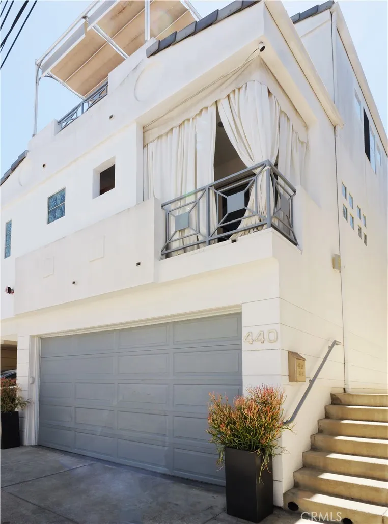 440 Marine Place Manhattan Beach, CA 90266