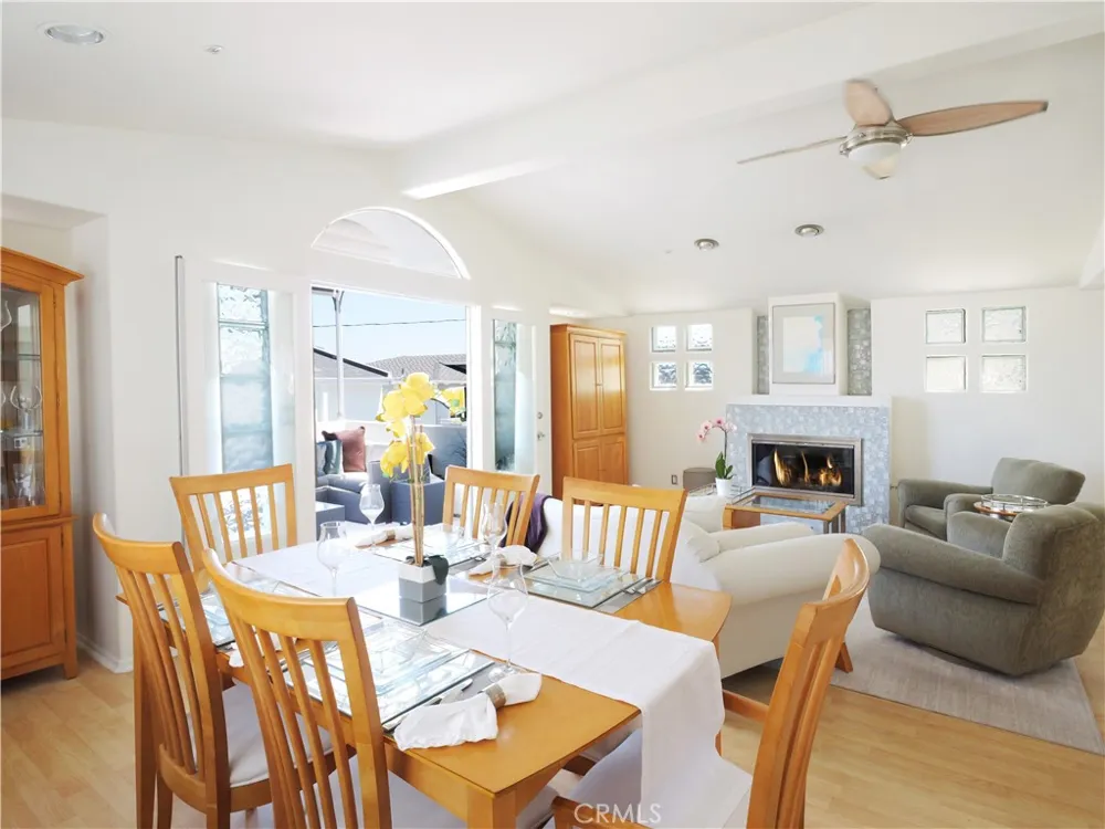 440 Marine Place Manhattan Beach, CA 90266