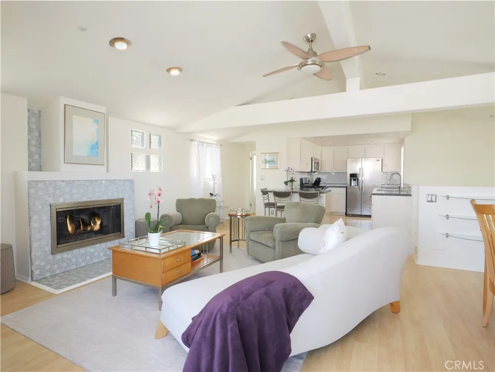 440 Marine Place Manhattan Beach, CA 90266