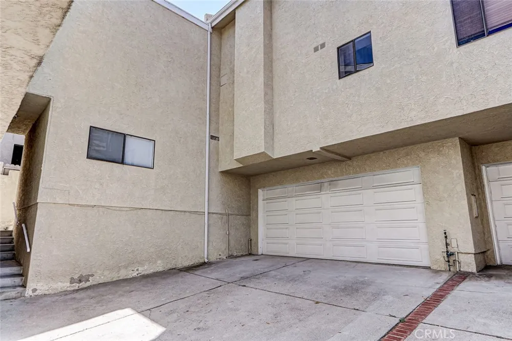 107 S Helberta Avenue #4 Redondo Beach, CA 90277