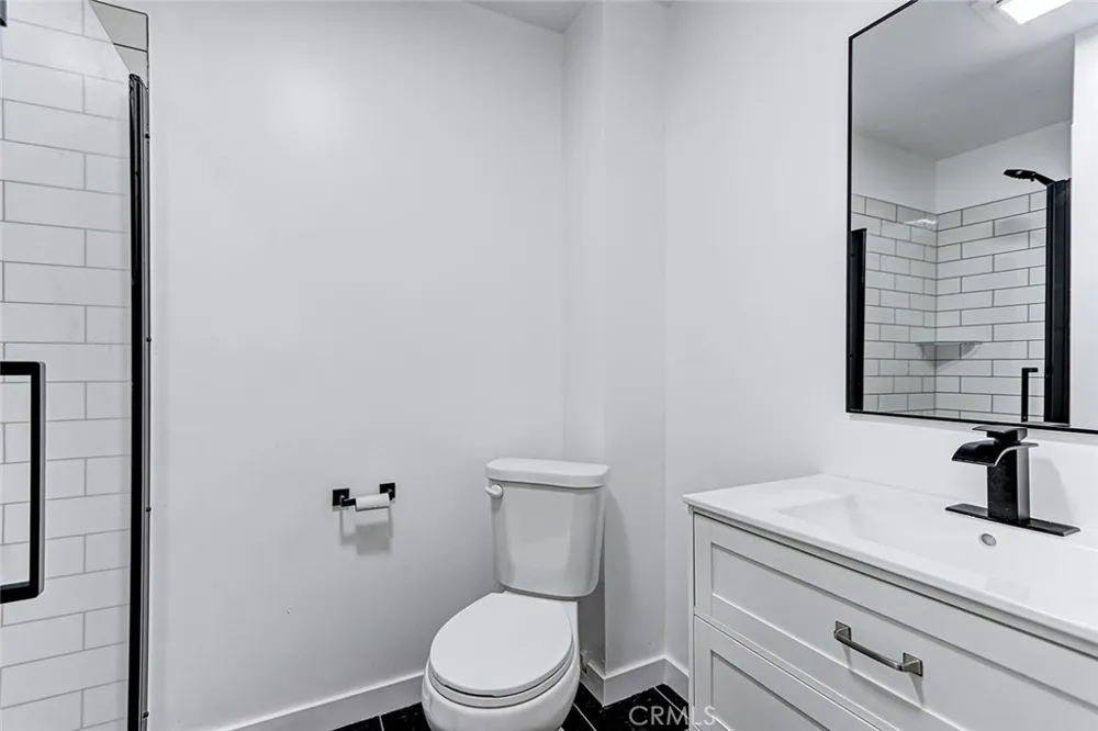 107 S Helberta Avenue #4 Redondo Beach, CA 90277