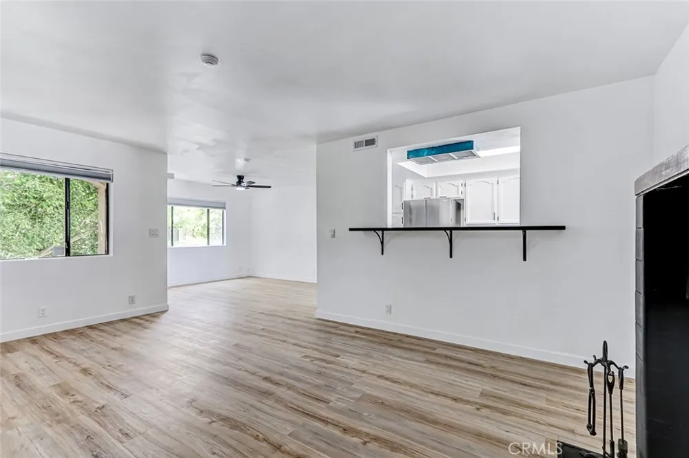 107 S Helberta Avenue #4 Redondo Beach, CA 90277