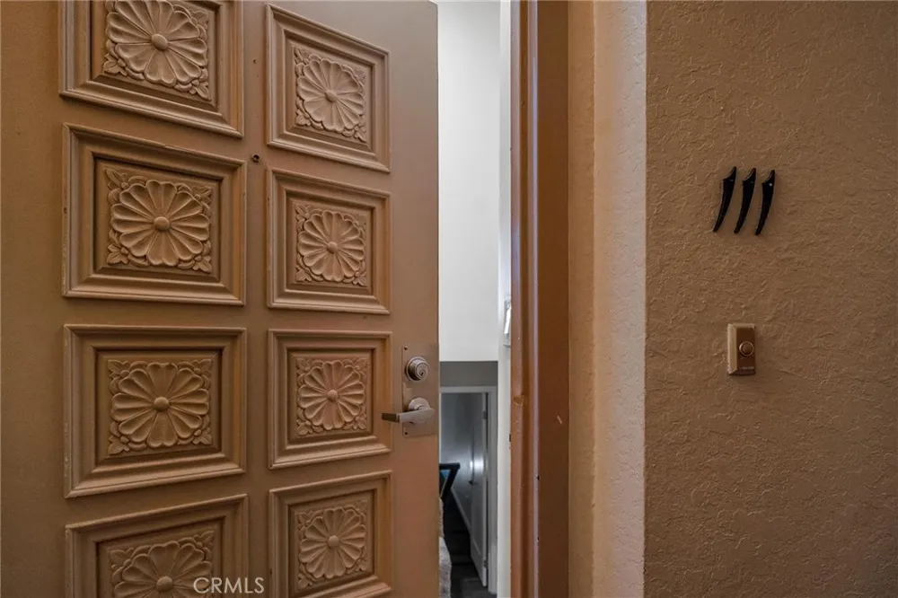 535 Esplanade #111 Redondo Beach, CA 90277