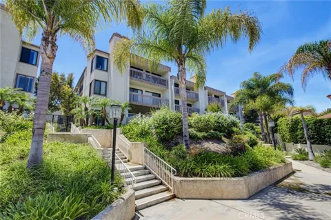 1833 Caddington Drive #70