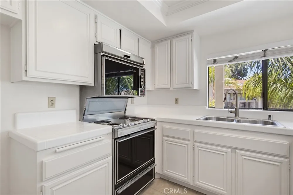 1833 Caddington Drive #70 Rancho Palos Verdes, CA 90275