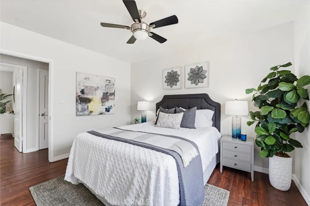 11937 S La Cienega Hawthorne, CA 90250