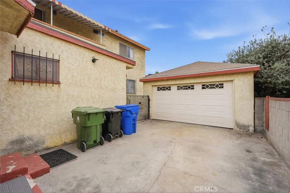 3755 S Bentley Los Angeles, CA 90034