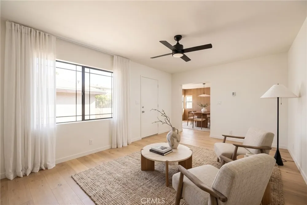 3755 S Bentley Los Angeles, CA 90034