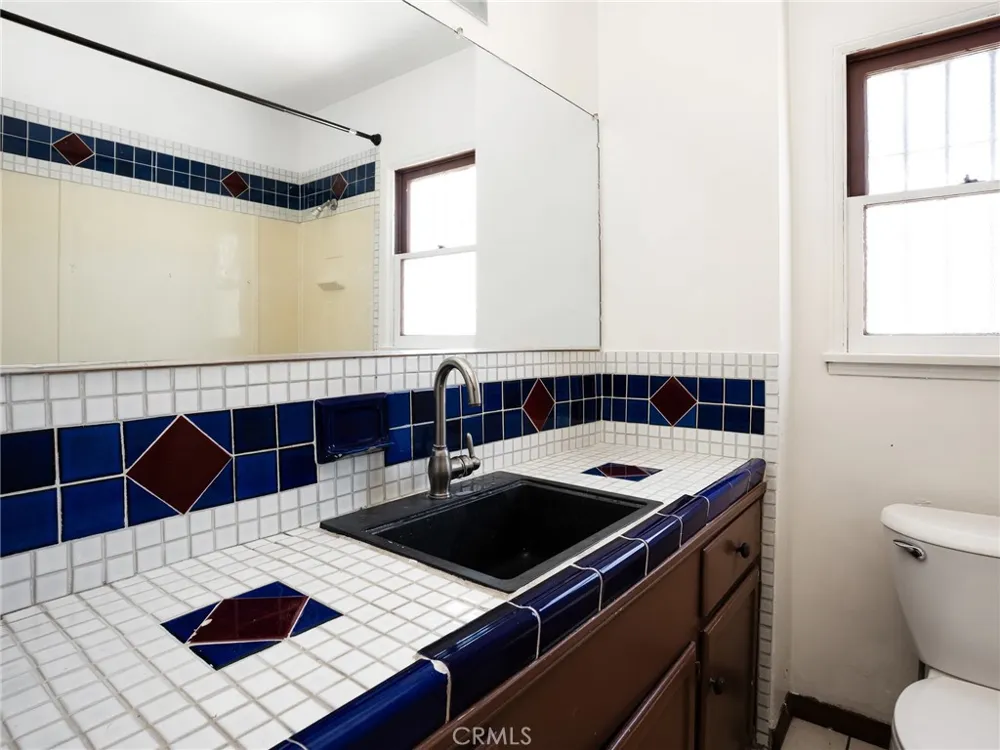 4307 Redondo Beach Boulevard Lawndale, CA 90260