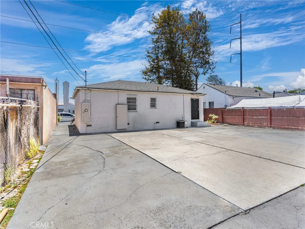 4307 Redondo Beach Boulevard Lawndale, CA 90260