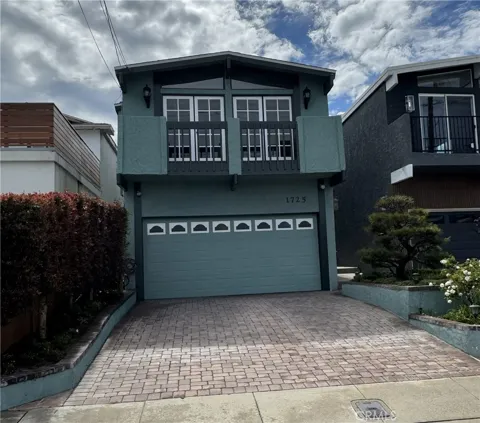 1725 Wollacott Street