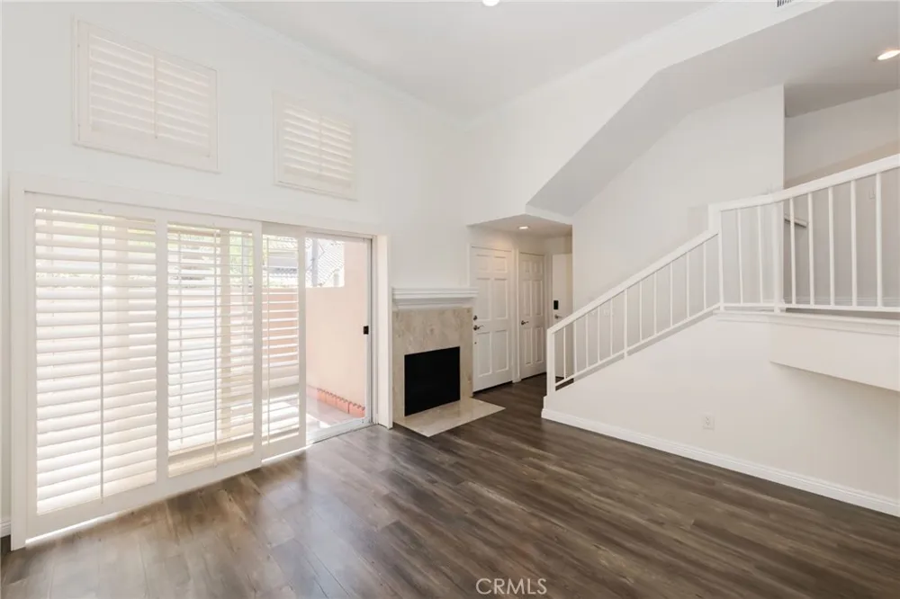 1325 E Grand El Segundo, CA 90245
