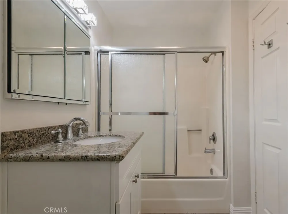 1325 E Grand El Segundo, CA 90245