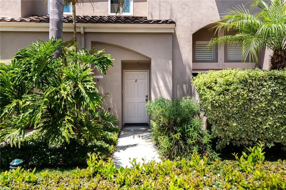 1325 E Grand El Segundo, CA 90245