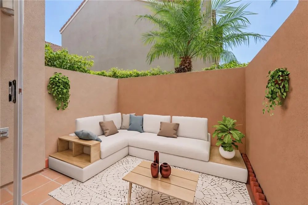1325 E Grand El Segundo, CA 90245