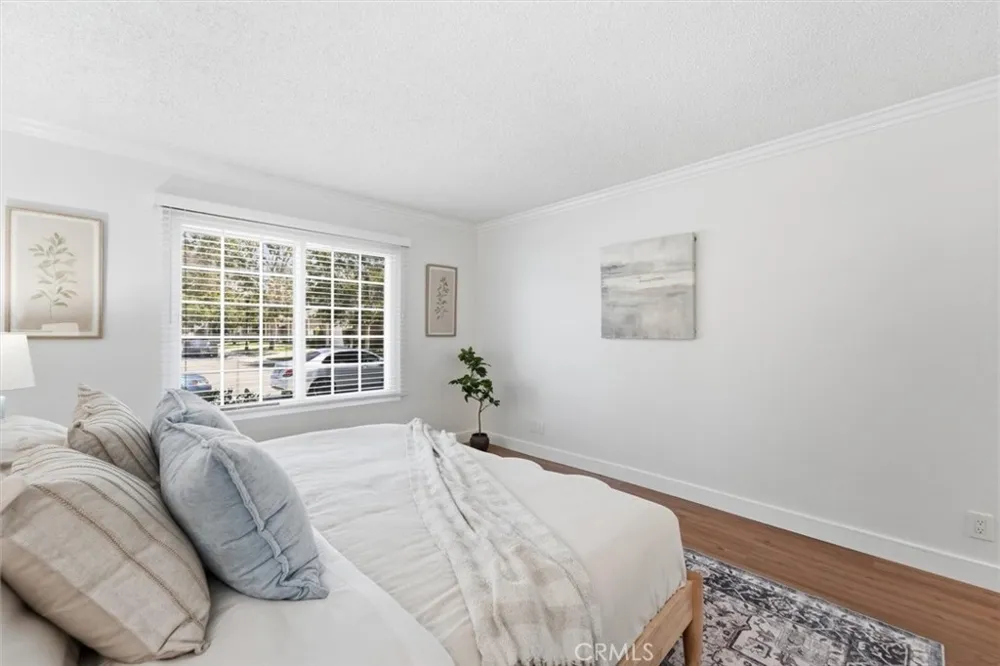 3859 Thorncroft Lane #E Inglewood, CA 90305