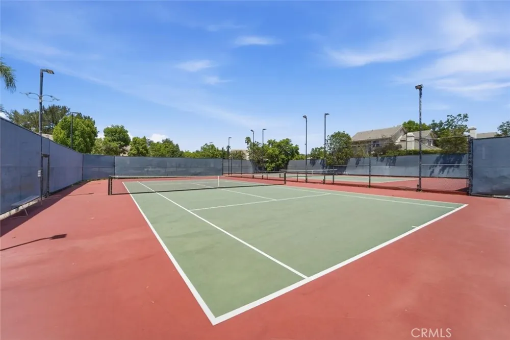 3859 Thorncroft Lane #E Inglewood, CA 90305