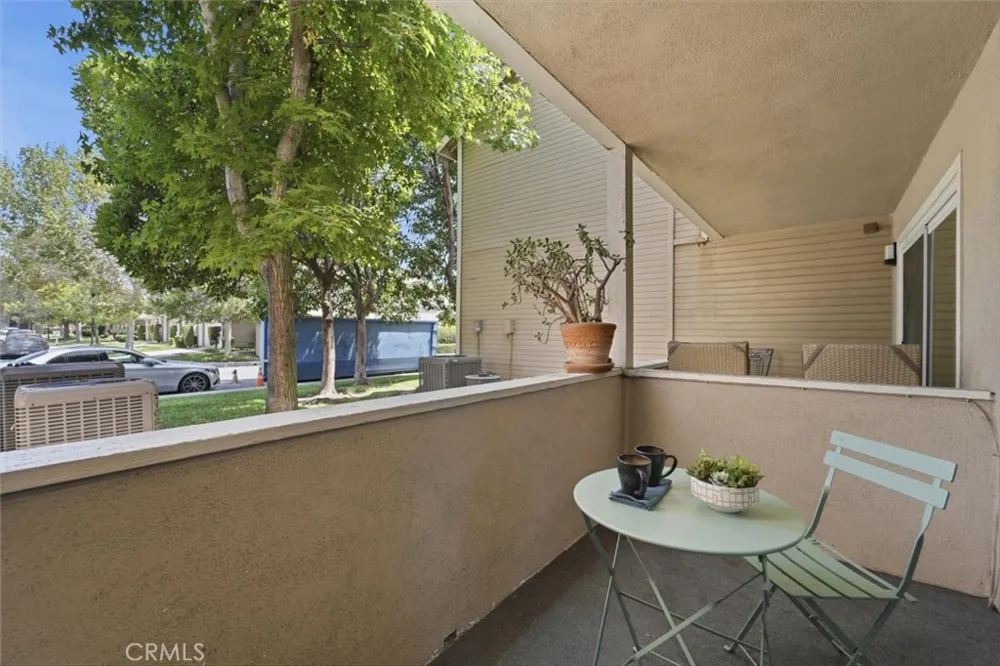 3859 Thorncroft Lane #E Inglewood, CA 90305
