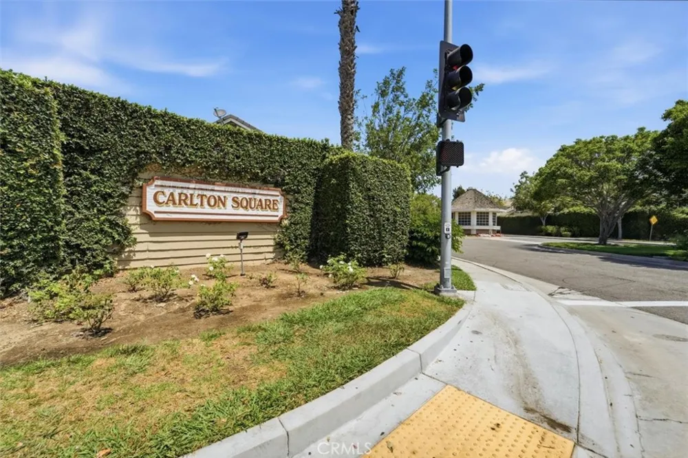 3859 Thorncroft Lane #E Inglewood, CA 90305