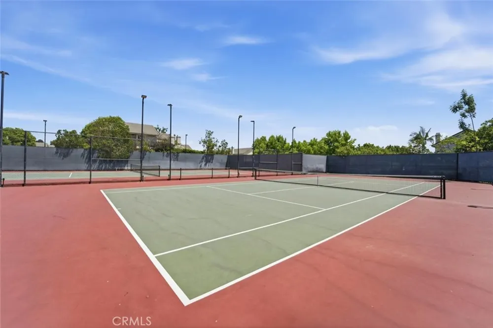 3859 Thorncroft Lane #E Inglewood, CA 90305