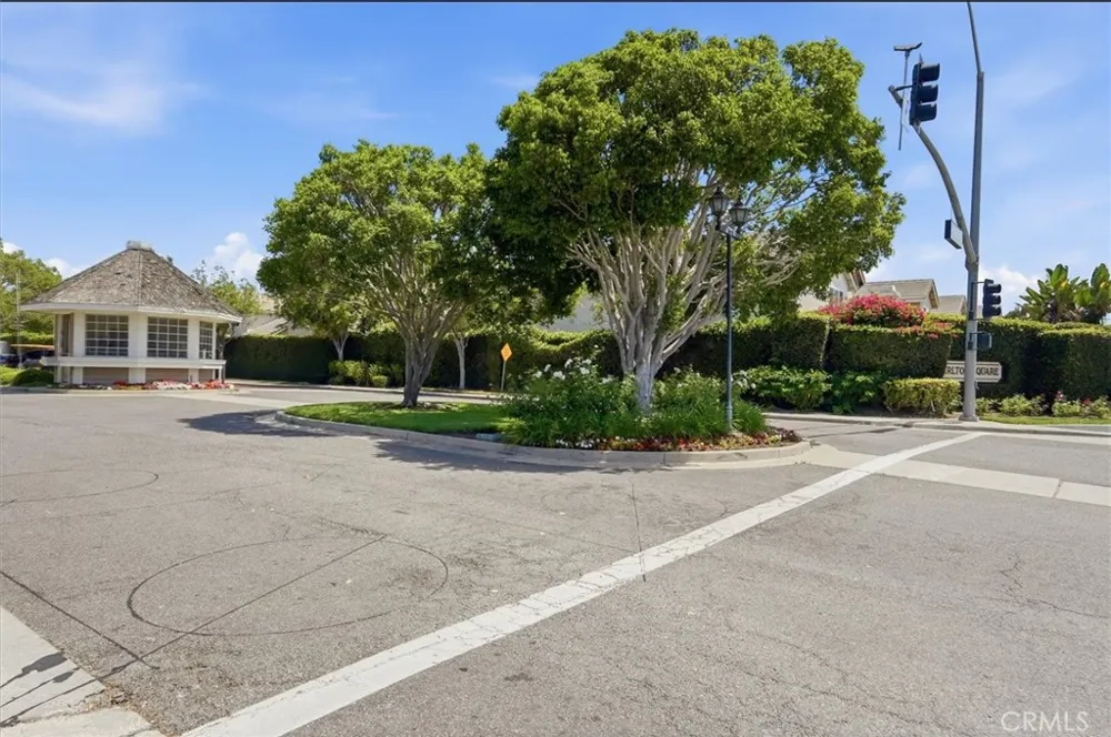 3859 Thorncroft Lane #E Inglewood, CA 90305
