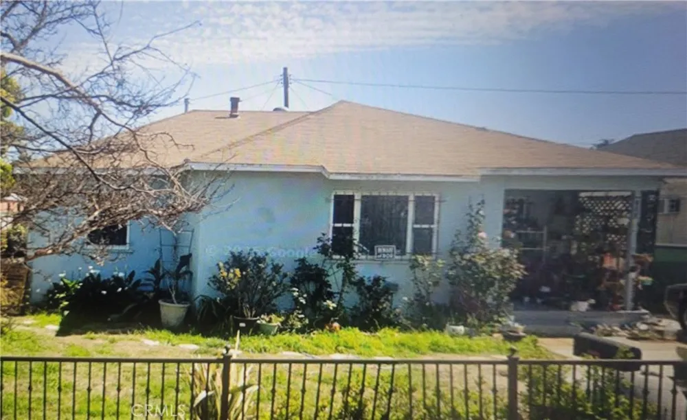 10930 CROESUS AVE Los Angeles, CA 90059