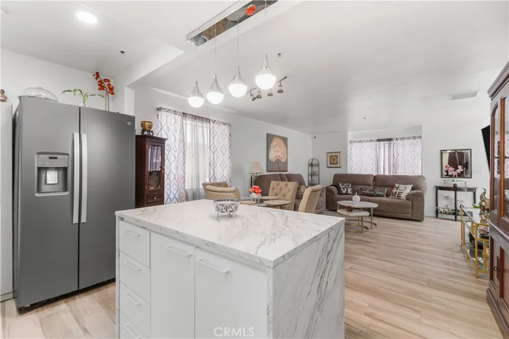 12120 Terra Bella Pacoima, CA 91331