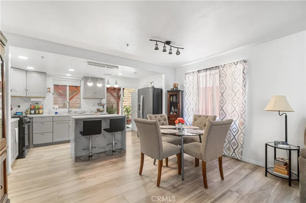 12120 Terra Bella Pacoima, CA 91331