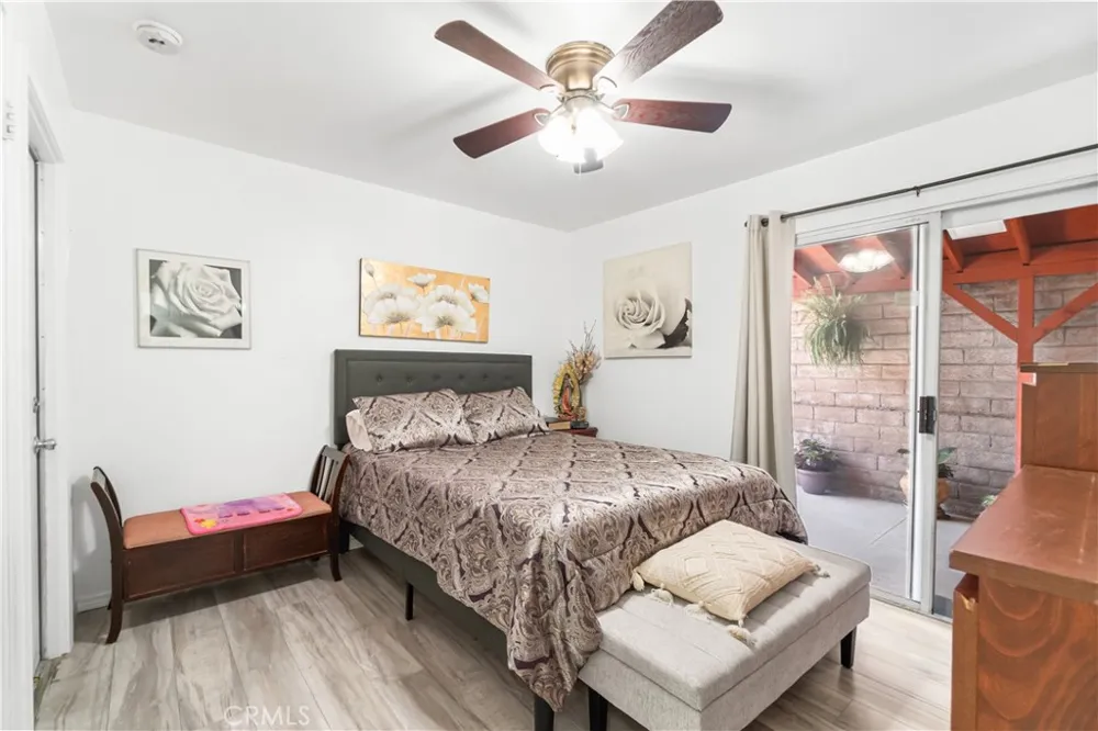 12120 Terra Bella Pacoima, CA 91331
