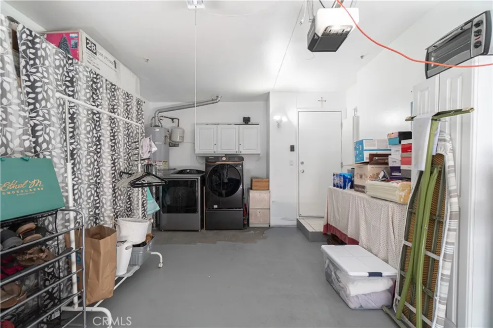 12120 Terra Bella Pacoima, CA 91331